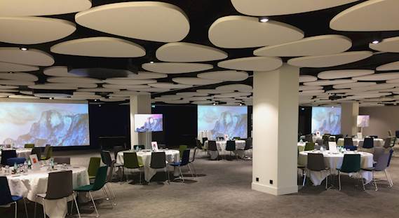 Hotel Pullman make a lasting impression with their new AV meeting rooms 